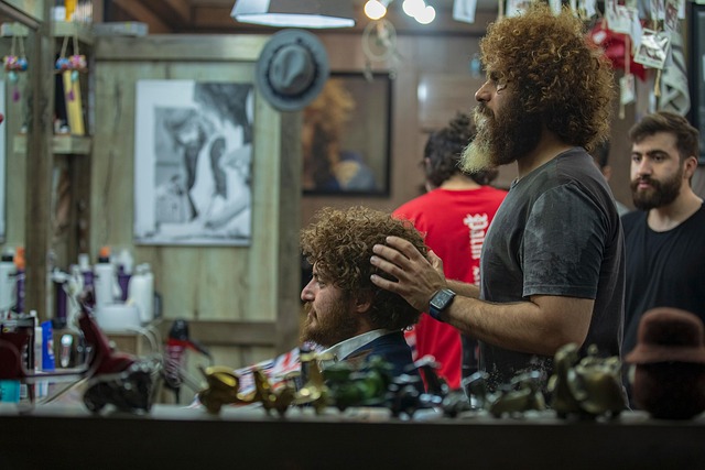 barber Schulungsraum in Österreich mit Teilnehmenden während einer Demonstration